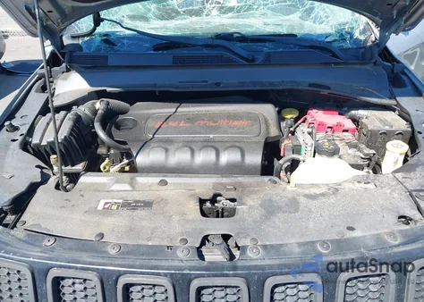 2019 Jeep Compass Limited Fwd from USA, damaged, VIN 3C4NJCCB9KT676096